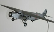 Ford Trimotor 1:77