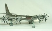 Tupolev Tu-95MS Bear-H 1:72