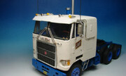 Mack Cruiseliner Ryder 1:25