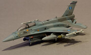 General Dynamics F-16D Fighting Falcon 1:144