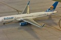 Boeing 757-200 1:144