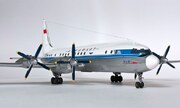 Ilyushin Il-18B 1:144