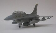 General Dynamics F-16B Fighting Falcon 1:72