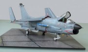 Vought F-8P Crusader 1:48