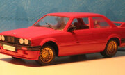 BMW 325 (e30) 1:24